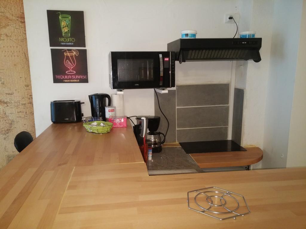 Appartements Cote Pont Vieux-Self Check-In Carcassonne Luaran gambar